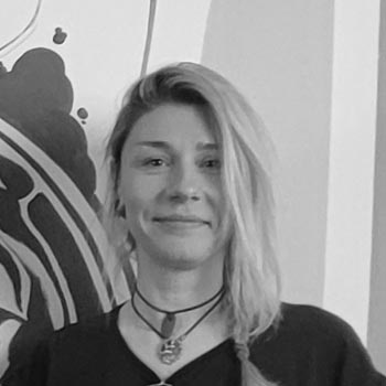 Birgit Hahn bei Lucky Six Tattoo
